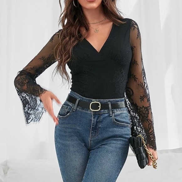 Boho Bell Sheer Sleeve Fitted Lace Bodysuit - Picture 5 of 5